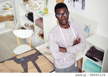 Young Confident Atelier Owner Young Confident Atelier Owner 89095129