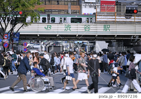 日本の東京都市景観 XE、新たな変異株の脅威…、渋谷は脅威の人流。第7波…悪夢再び…＝4月25日 89097236