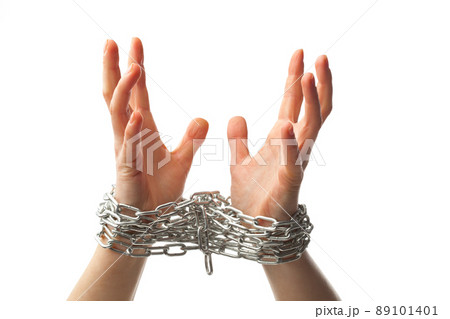 two chained hands 89101401