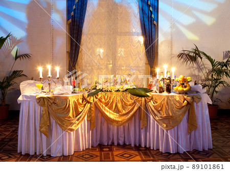 table set for a wedding dinner table set for a wedding dinner 89101861