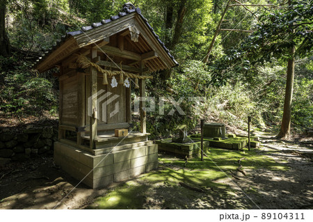 物部神社　一瓶社　島根県大田市 89104311