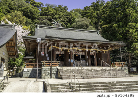 物部神社　拝殿　島根県大田市 89104398