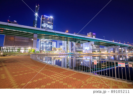 名古屋市　ささしまライブ24の夜景 89105211