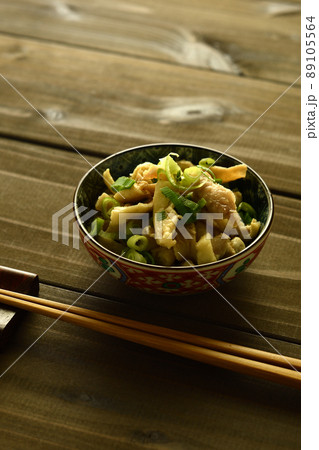 鶏皮ぽん酢 89105564