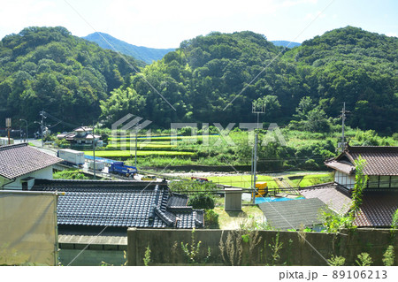 2021年、山陽本線の広島駅から白市駅までの車窓と周辺の風景 89106213