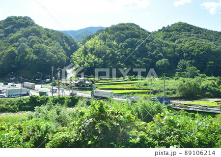 2021年、山陽本線の広島駅から白市駅までの車窓と周辺の風景 89106214