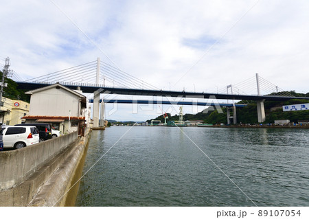 広島県尾道市の風景(曇り空) 89107054
