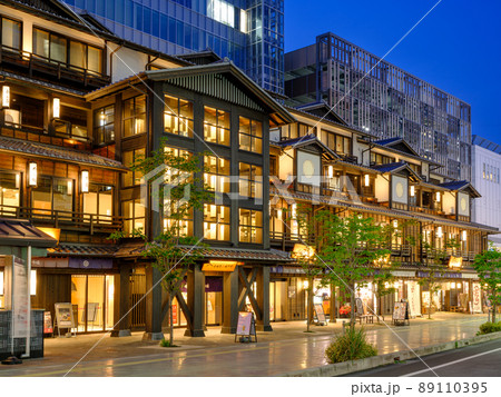 神奈川小田原_ミナカ小田原の絶景夜景 89110395