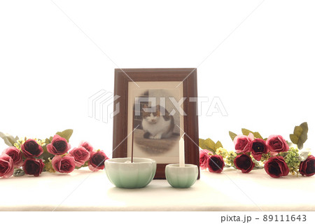 ペット供養用の祭壇手元供養用ステージ4 89111643