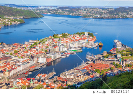 Beautiful view of city center Bergen with harbor from Floyen in Norway, UNESCO World Heritage Site Beautiful view of city center Bergen with harbor from Floyen in Norway, UNESCO World Heritage Site 89123114