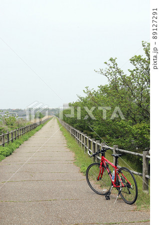 柴山潟 サイクリングロード(石川県 加賀市) 柴山潟 サイクリングロード(石川県 加賀市) 89127291