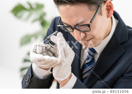 鑑定士　ルーペ　腕時計　男性　 89131056