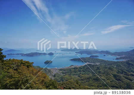 【山口県】周防大島の嵩山展望台から見た風景 【山口県】周防大島の嵩山展望台から見た風景 89138036