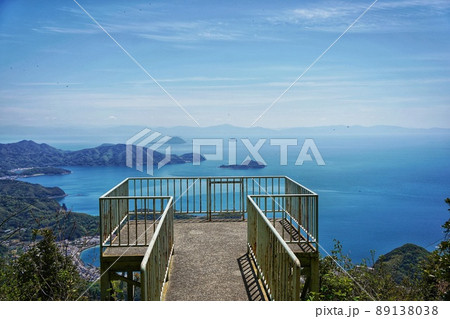 【山口県】周防大島の嵩山展望台から見た風景 【山口県】周防大島の嵩山展望台から見た風景 89138038