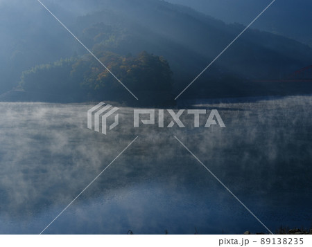 金砂湖の気嵐 89138235