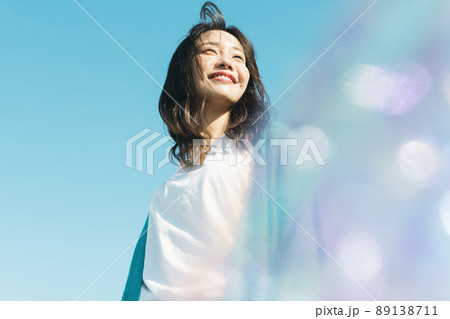 女性の屋外ポートレート 女性の屋外ポートレート 89138711