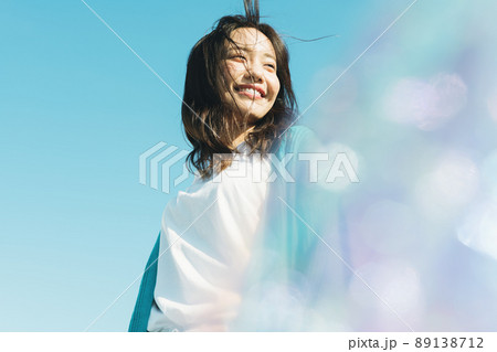 女性の屋外ポートレート 89138712