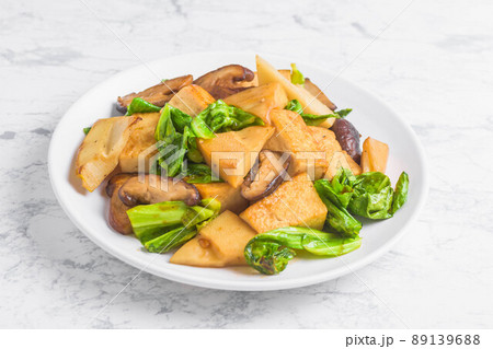 筍と豆腐のオイスターソース炒め 筍と豆腐のオイスターソース炒め 89139688