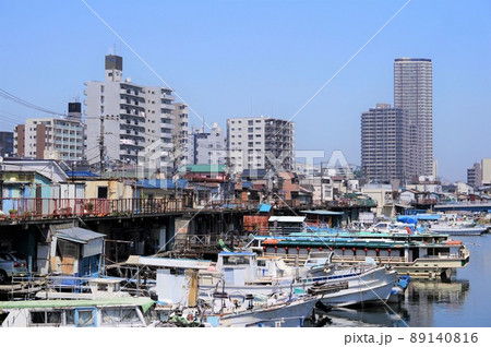 子安運河と子安浜の風景（横浜市神奈川区） 89140816