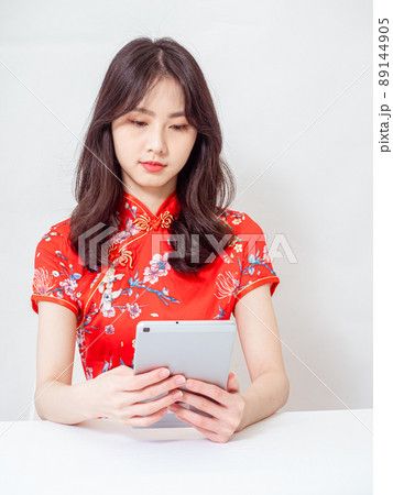 女性 女の人 女 89144905