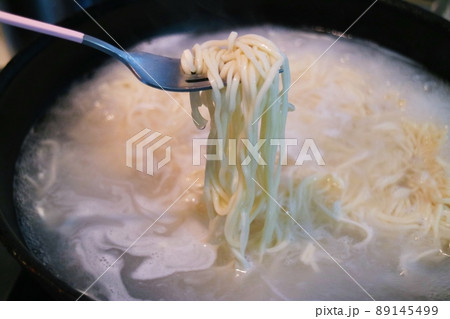 ヌードル 拉麺 麺 89145499