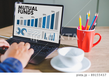 Businessman investor analyzing company financial MUTUAL FUNDS Finance and Money concept Internet Data Technology FUNDING concept Businessman investor analyzing company financial MUTUAL FUNDS Finance and Money concept Internet Data Technology FUNDING concept 89155437