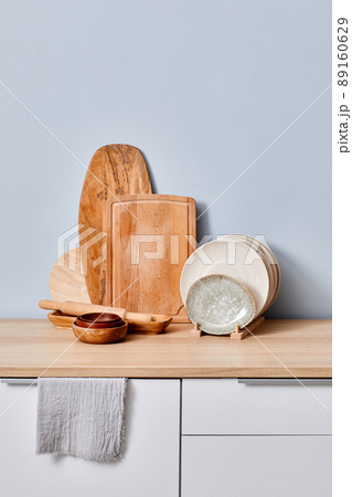Order on the kitchen table 89160629