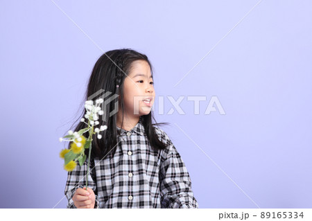 Happy Young Girl 89165334