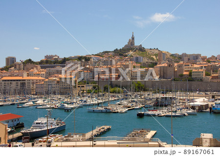 Marseille harbour port city skyline, Marseille, France Marseille harbour port city skyline, Marseille, France 89167061