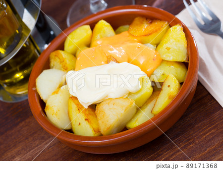 Patatas Bravas - traditional Spanish potato snack Patatas Bravas - traditional Spanish potato snack 89171368