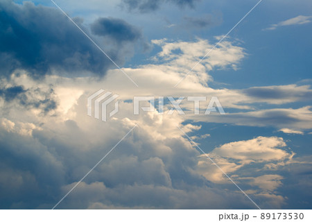 Beautiful Clouds Illuminated by the Sun in the Sky Background 89173530