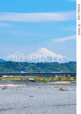 蓬莱橋から望む富士山 89176668