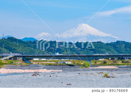 蓬莱橋から望む富士山 89176669