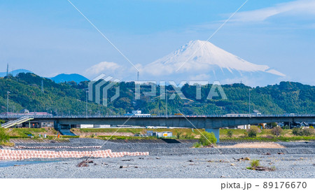 蓬莱橋から望む富士山 89176670