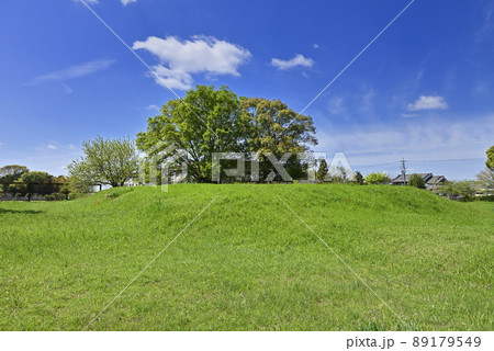 纒向石塚古墳（奈良県桜井市） 89179549