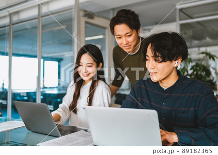 Z世代 Z世代 89182365