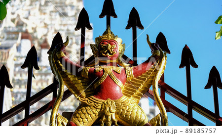 バンコクの仏教寺院ワット・アルン 89185757