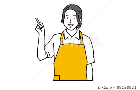 指差しをする家事代行業の女性	 89188921