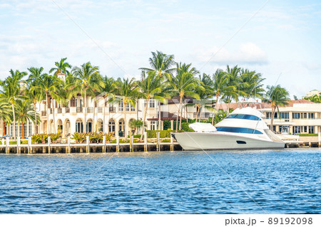 Luxury Waterfront Mansion in Fort Lauderdale Florida Luxury Waterfront Mansion in Fort Lauderdale Florida 89192098
