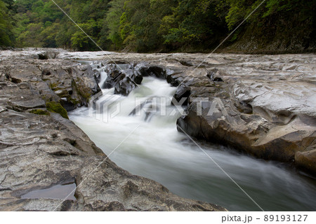 断魚渓　島根県石見 89193127