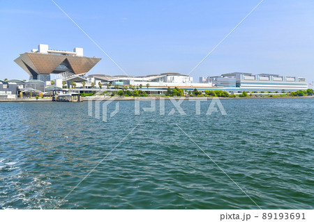 東京ビッグサイト、有明客船ターミナル、有明西ふ頭公園周辺を望む(東京都江東区)【2022.4】 89193691