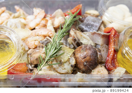 アヒージョ用の食材 アヒージョ用の食材 89199424