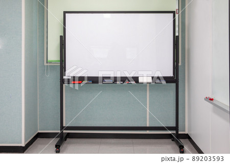 ホワイトボード 会議室 ミーティング 89203593