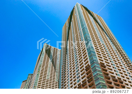 東京　中央区勝どきの都市風景　ザ・東京タワーズ  89206727