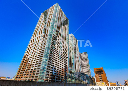 東京　中央区勝どきの都市風景　ザ・東京タワーズ  89206771