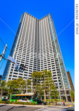 東京　中央区勝どきの都市風景　勝どき ザ・タワー 89206784