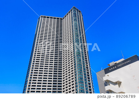 東京　中央区勝どきの都市風景　勝どき ザ・タワー 89206789