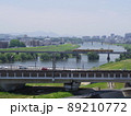 岡山市心臓病センター榊原病院より望む南側の風景と通過中の電車 89210772