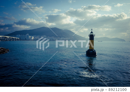 大韓民国　釜山　松島灯台 89212100