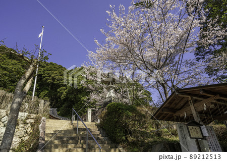 石上布都魂神社　参道　岡山県赤磐市 89212513